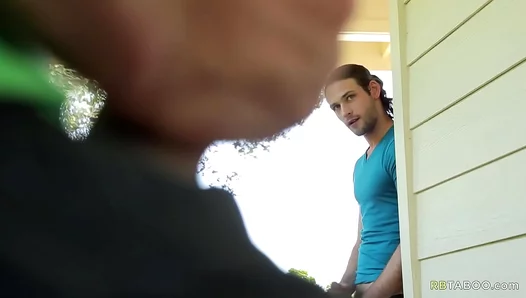 Pierce Hartman Craves Duncan Black’s Muscular Ass in Raw Family Taboo Scene