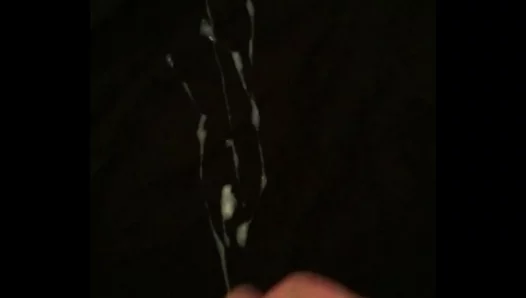 Massive Ejaculation: Gay Amateur Masturbates to Intense Cumshot