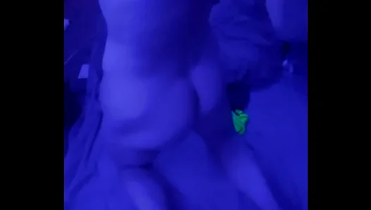 Horny Hot Twink 18+ Twerks His Nice Ass In Steamy Gay Clip