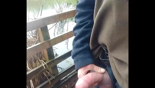 Cock Out and Proud:Gay Amateur Explores Public Pleasures