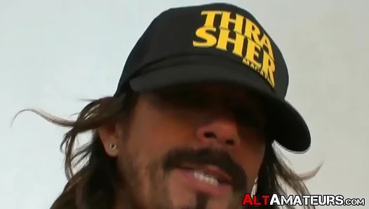 Tattooed Amateurs Enjoy Passionate Blowjob Before Intense Bareback Fucking