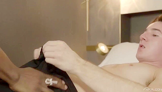 Max Konnor Generously Stretches Caleb Manning's Tight Hole