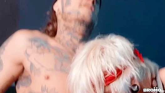 Bo Sinn Rips Into Austin Spears in Wild Kinky Action - Bromo-US