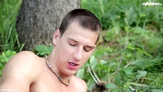 Ari Bow & Benjamin Dunn Ruthlessly Fuck at Gay XXX