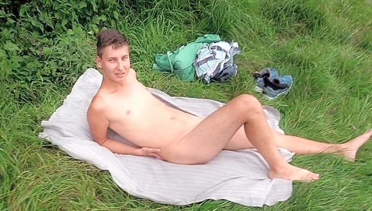 Twink Bounces Wildly on His Dick by the Lake - XXX Gay