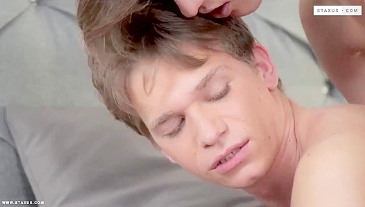 David Hollister & Jacob Dolce - Hot Bed Fucking - Gay XXX