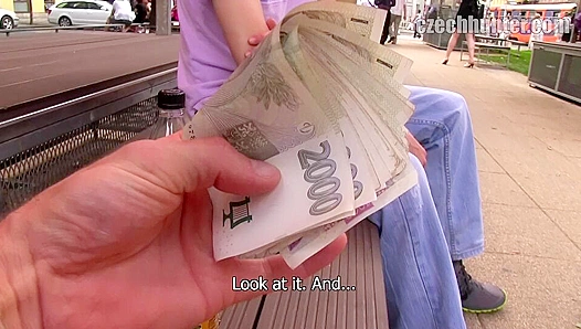 Amateur Chick Helps Her Gay Bottom Boyfriend - XXX Gay