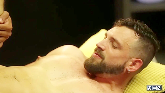 Beefy Louis Ricaute Drills Enzo Rimeniz's Tight Ass Deep