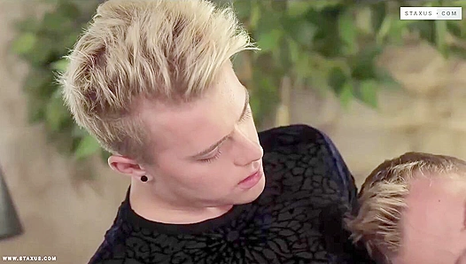 Blonde-on-Blonde Bliss - Jamie Calvin & Timmy Williams Heat Up Gay XXX