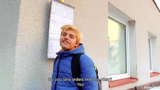 Bleached Twink Beauty Submits to Beefy Fucker - XXX Gay