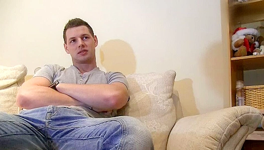 Debt Dandy Gets a Money-Making Facial from His Huge-Cocked Creditor