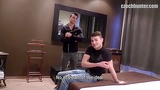 Hot Three-Way Oral Orgy with Muscular Dudes - XXX Gay