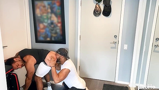 Football Hunk Fever - Jason Vario & Mateo Zagal Score Hard Anal Goals