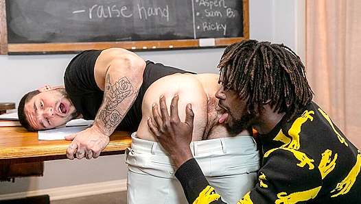 Devin Trez and Aspen - Hot Classroom Fuck - Icon Male