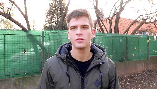 Horny Czech Stud Gets Facial by Strapping Guy - XXX Gay