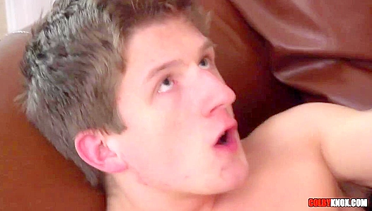 Raw Anal Passion - Cameron Taylor & Oliver Saxon Go Condom-Free