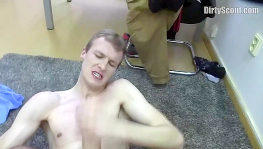 Skinny Amateur Hottie Gets Pounded Passionately - Dirty Scout