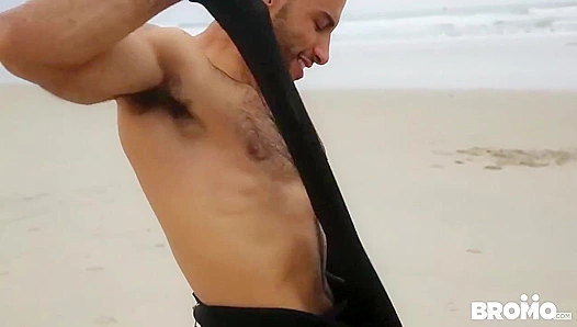 Kinky Johnny Rapid Tops a Hairy Horny Stud - Hot Bromance Action!