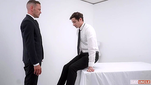 Trent Summers Barebacks Taylor Reign in Pure Passion - Missionary Boys