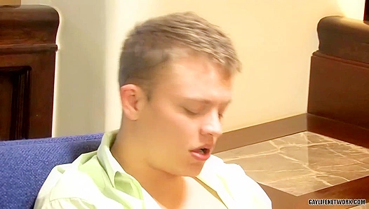 Nathan Stratus & Micah Andrews - Job Interview Turns to Hot Anal Action