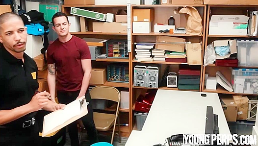 Ryan Kroger & Mike Maverick - Hot Shoplifters Turned Sexy Thieves