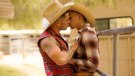 Rough Rides - Kinky CowboysClark & Vince Fuck Wild Outdoors