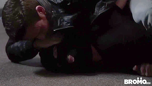 Pierce Paris Gets Fucked Hard by Big-Dicked Beefcake Jordan Levine