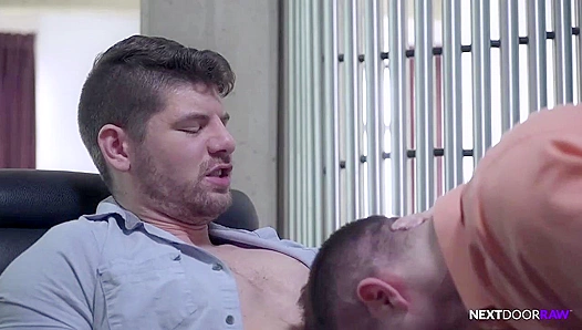 Beefy Brunette Donte Barebacks Connor Halsted - Nextdoor Raw