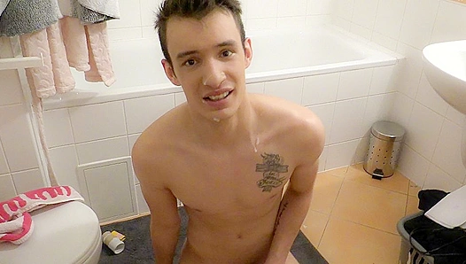 Thirsty Czech Dude Gets His Hole Pounded in the Bathroom - XXX Gay