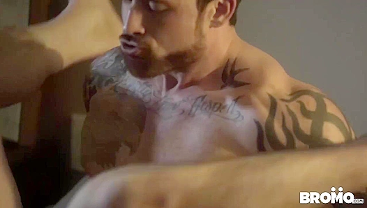 Buck Richards & Jordan Levine ~ Sweet Gay Love in Bromo US