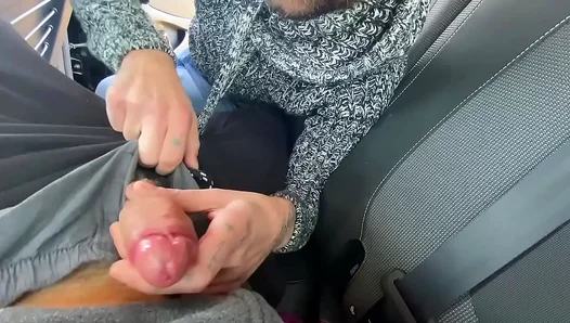 Straight Friend Gives Gay Guy a Mouth–Filling Blowjob in Amateur Euro Sex Scene