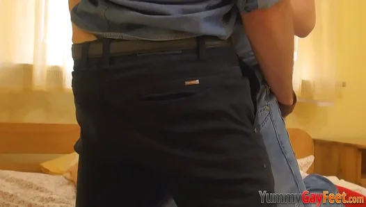 Paul Cums On Guy's Feet After Kinky Bareback Anal Session – HD