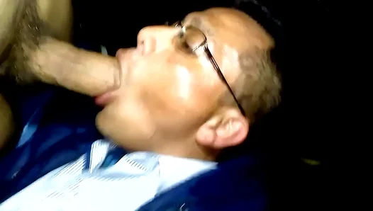 Sucked Off By Two Guys in Zona Rosa CDmx: A Hot Gay Amateur Blowjob Scene
