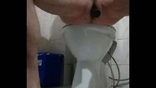 Big Cock Turkish Amateur Gets Wild in Raw Gay Sex Session