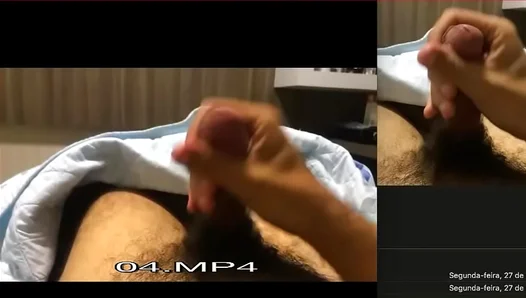 Brazilian Exhibitionist Flexes His Hairy PauzudoDick In Hot Punheta Session