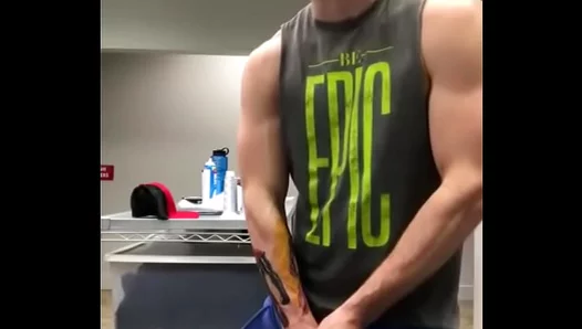 Big Dick Dude Gets Caught Jerking Off At The Office