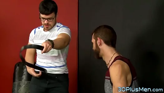 Chubby Bear Rims and Blasts Off in HardcoreGay HD Action