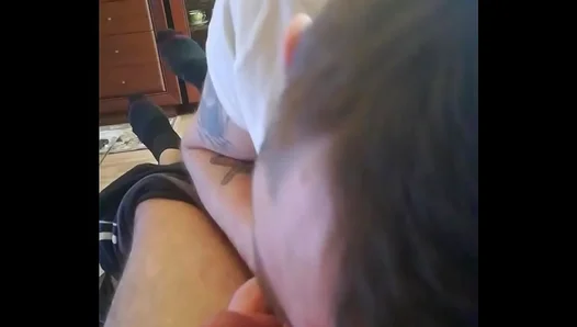 Bitch Sucks Dick In Intense Cumshot Scene