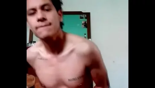 Daniel Villalpando Shows Off in a Hot Gay Amateur Twink Scene