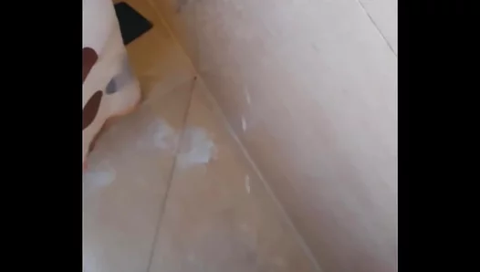 Intense Cumshot In The Shower – A HotGay Masturbating Fantasy