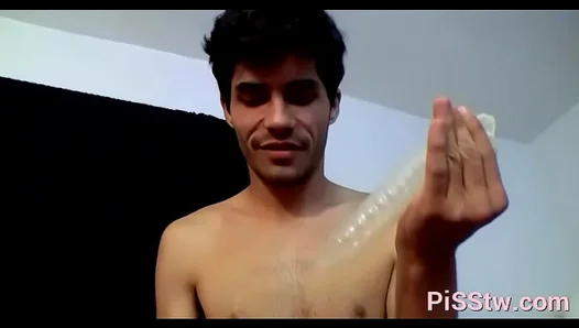 Pissy Solo Fun At Home For Hardcore Fetish Lovers