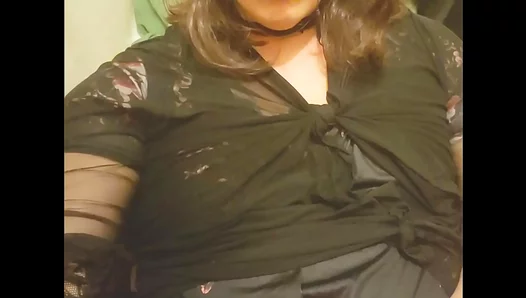 Hot Tranny Masturbates and Shows Off Her Anal Skills