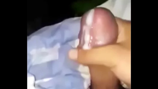 Gay Porn Star Jerks Off In Intense Direct Link Porno Scene