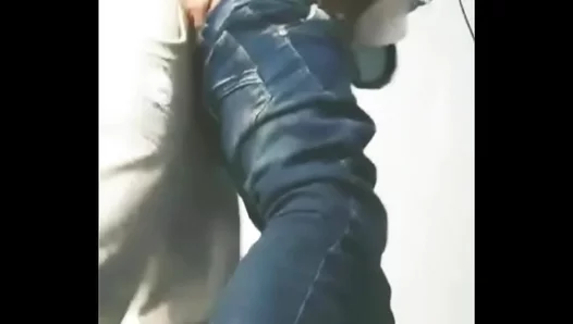 Jareth Enjoys IntenseGay Blows & Passionate Moments With Twinks