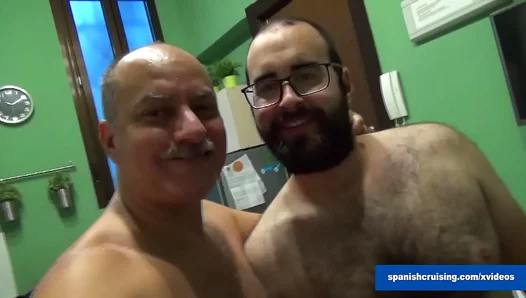 Horny Machos Get Wild in Amateur Bareback Gay Sex Session