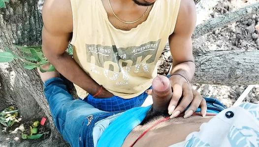 College Boy Masters Blowjob Techniques Under The Mango Tree In Hindi Gay Film