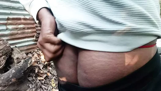 Desi Boy’s Steamy Morning Masturbation Session, Hot And Hindi