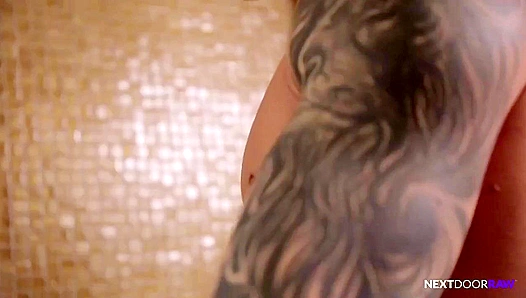 Fresh Hotties Gunner & Sean Maygers Pound Each Other Raw