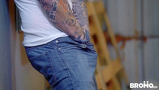 Bareback Cowgirl Anal ~ Jay Austin Rides Jordan Levine Wild