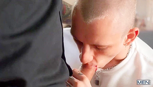 Theo Brady & Markus Kage ~ Unpack and Bareback Drill My Hole